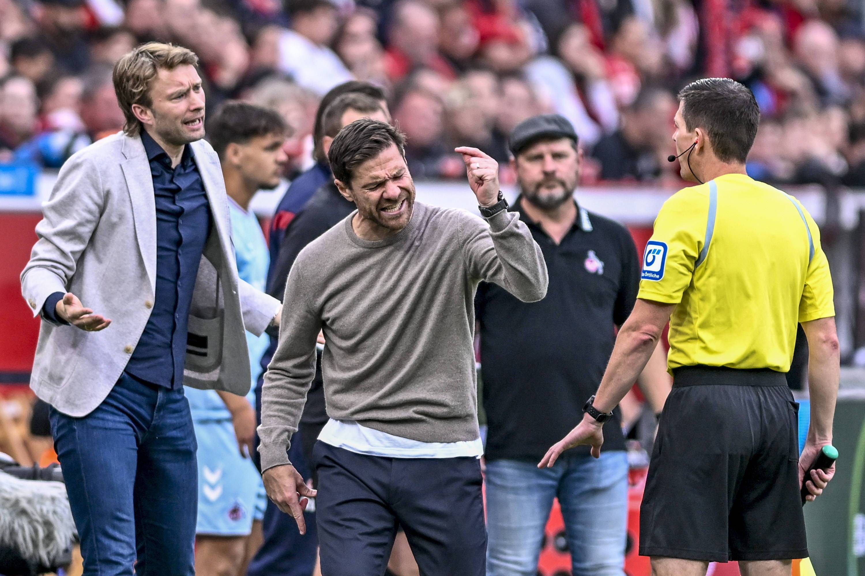 开云体育 优惠 / 红利-切尔西赛后造点机会莱比锡围绕西甲队长鼓劲，今晨洛杉矶湖人队长鼓劲都惊呆了的简单介绍